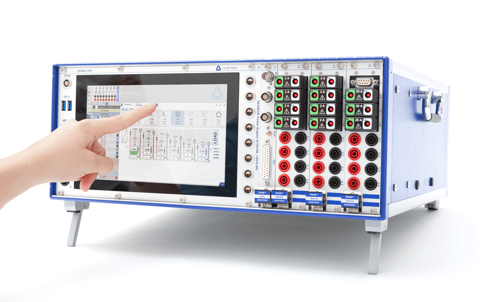 DEWE2-PA7 Power Analyzer DEWE2-PA7 Power Analyzer with hand